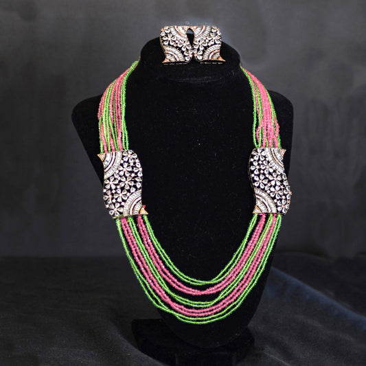 Multicolored beaded necklace set